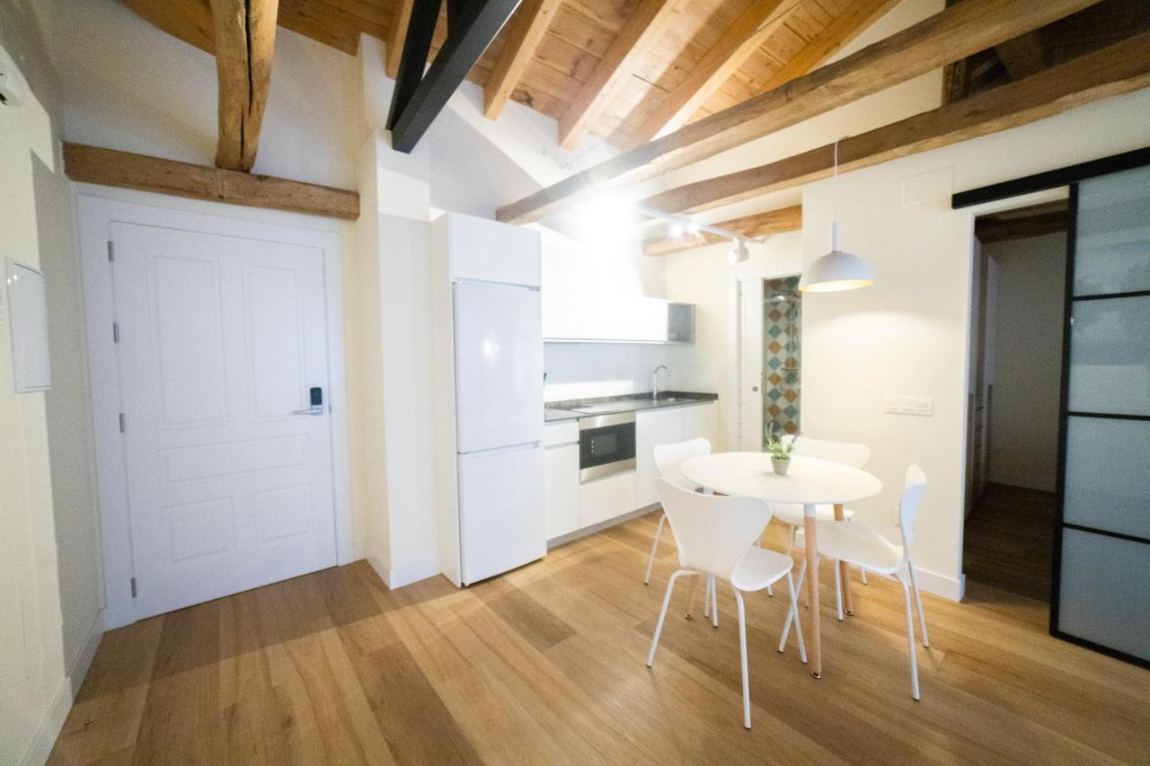 Apartamentos Mk77 Leon- Cantareros Bagian luar foto