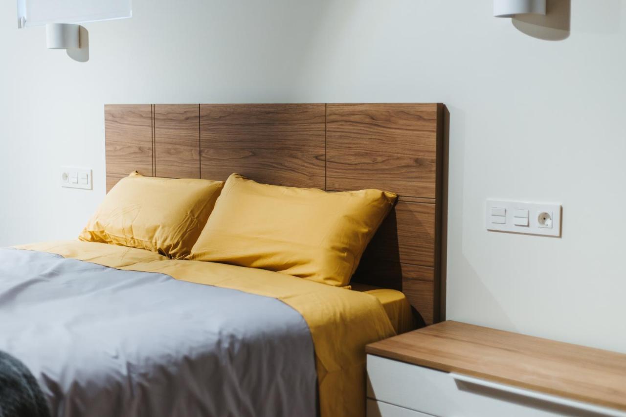 Apartamentos Mk77 Leon- Cantareros Bagian luar foto