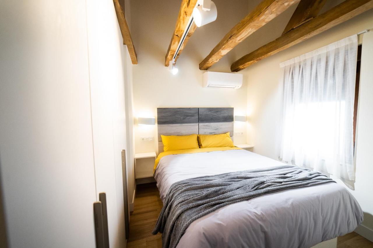 Apartamentos Mk77 Leon- Cantareros Bagian luar foto