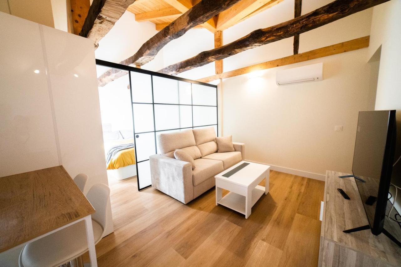 Apartamentos Mk77 Leon- Cantareros Bagian luar foto